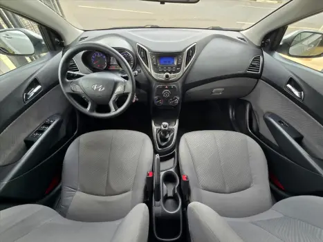 HYUNDAI HB 20 Sedan 1.6 16V 4P FLEX COMFORT PLUS, Foto 3