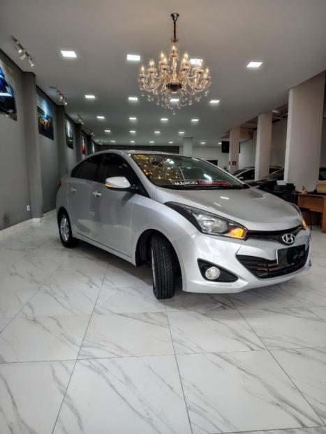 HYUNDAI HB 20 Sedan 1.6 16V 4P FLEX COMFORT PLUS, Foto 3