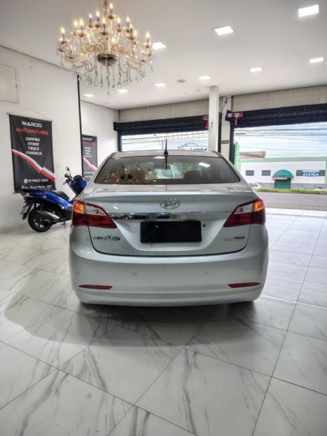 HYUNDAI HB 20 Sedan 1.6 16V 4P FLEX COMFORT PLUS, Foto 5