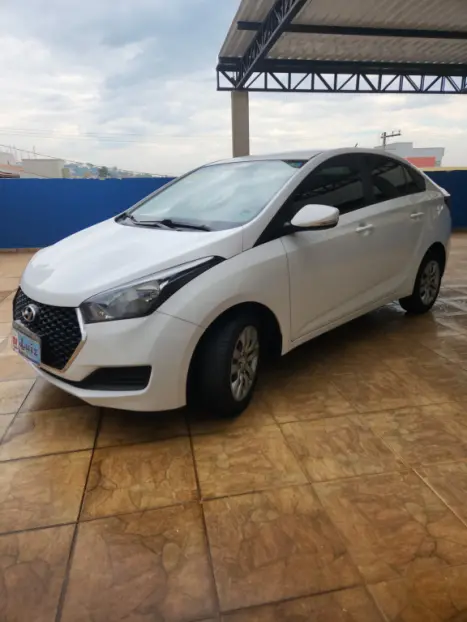 HYUNDAI HB 20 Sedan 1.6 16V 4P FLEX COMFORT PLUS, Foto 2