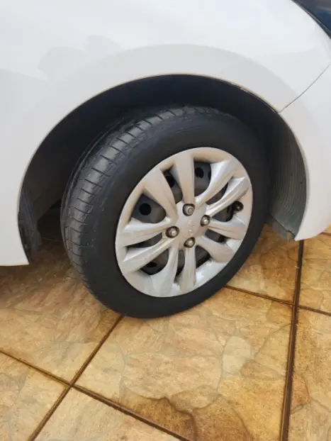 HYUNDAI HB 20 Sedan 1.6 16V 4P FLEX COMFORT PLUS, Foto 4