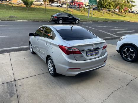 HYUNDAI HB 20 Sedan 1.6 16V 4P FLEX COMFORT PLUS, Foto 7