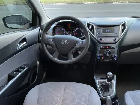 HYUNDAI HB 20 Sedan 1.6 16V 4P FLEX COMFORT PLUS, Foto 13