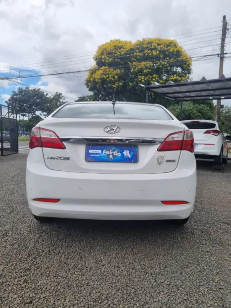 HYUNDAI HB 20 Sedan 1.0 12V 4P FLEX COMFORT PLUS, Foto 4