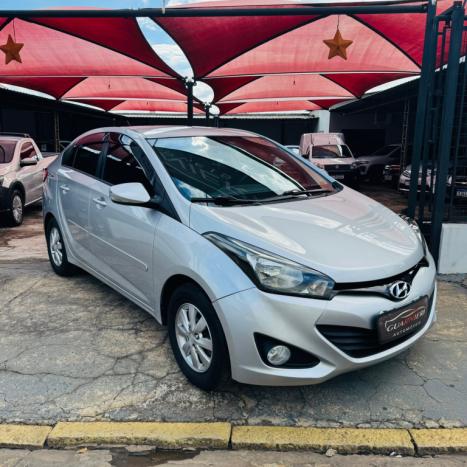 HYUNDAI HB 20 Sedan 1.6 16V 4P FLEX COMFORT PLUS AUTOM�TICO, Foto 2