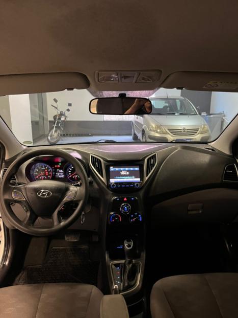 HYUNDAI HB 20 Sedan 1.6 16V 4P FLEX COMFORT STYLE AUTOM�TICO, Foto 16