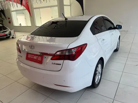 HYUNDAI HB 20 Sedan 1.6 16V 4P FLEX PREMIUM, Foto 7