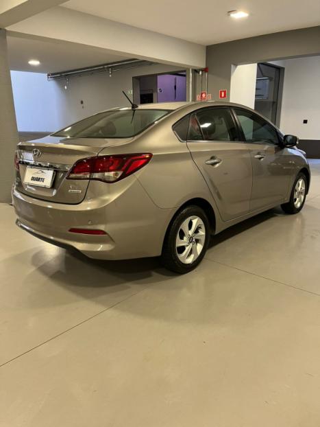 HYUNDAI HB 20 Sedan 1.6 16V 4P FLEX PREMIUM AUTOM�TICO, Foto 4