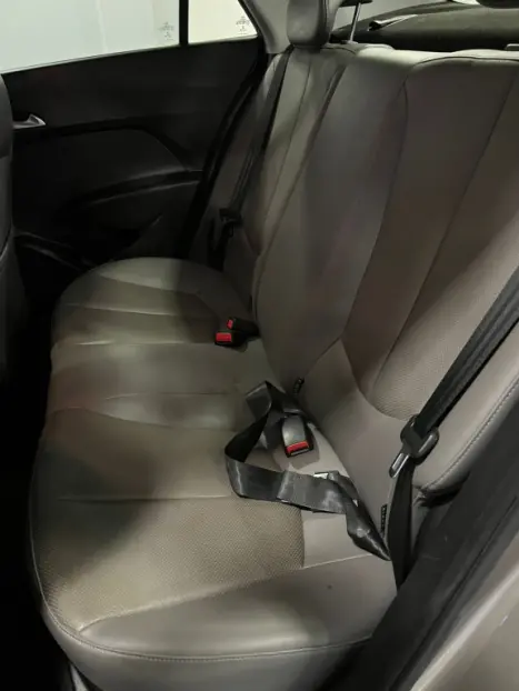 HYUNDAI HB 20 Sedan 1.6 16V 4P FLEX PREMIUM AUTOM�TICO, Foto 16