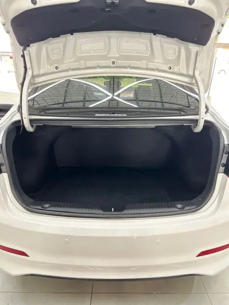 HYUNDAI HB 20 Sedan 1.6 16V 4P FLEX COMFORT PLUS, Foto 9