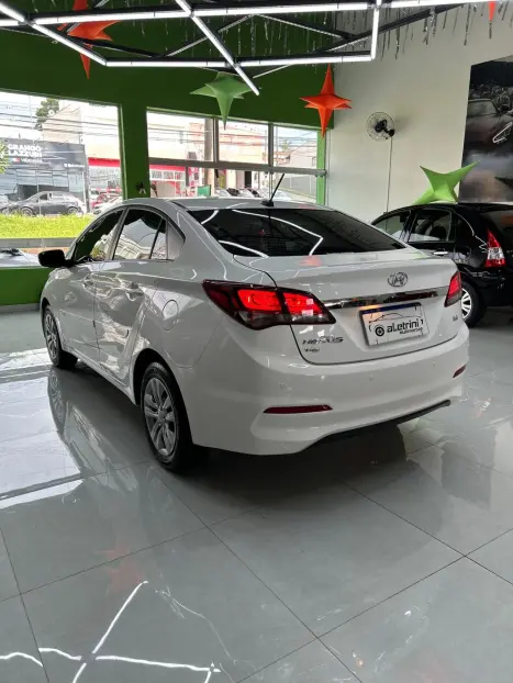 HYUNDAI HB 20 Sedan 1.6 16V 4P FLEX COMFORT PLUS, Foto 15