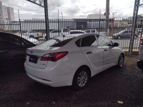 HYUNDAI HB 20 Sedan 1.0 12V 4P FLEX COMFORT PLUS, Foto 2