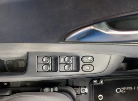 HYUNDAI HB 20 Sedan 1.0 12V 4P FLEX COMFORT PLUS TURBO, Foto 10