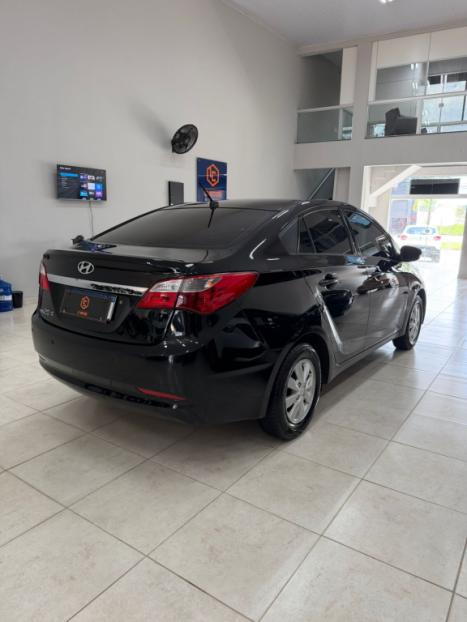 HYUNDAI HB 20 Sedan 1.6 16V 4P FLEX COMFORT AUTOM�TICO, Foto 4