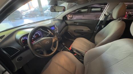 HYUNDAI HB 20 Sedan 1.6 16V 4P FLEX PREMIUM AUTOM�TICO, Foto 4