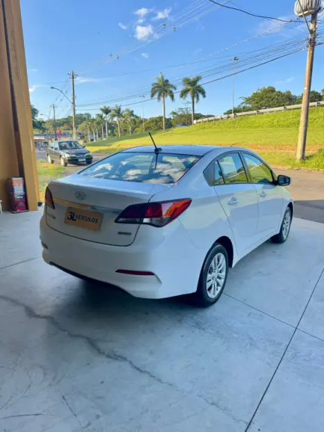 HYUNDAI HB 20 Sedan 1.6 16V 4P FLEX COMFORT AUTOM�TICO, Foto 6
