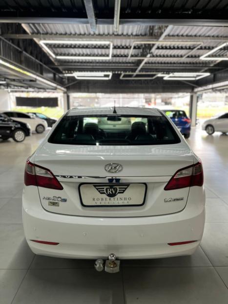 HYUNDAI HB 20 Sedan 1.6 16V 4P FLEX COMFORT PLUS, Foto 2