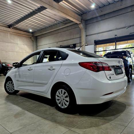 HYUNDAI HB 20 Sedan 1.6 16V 4P FLEX COMFORT PLUS AUTOM�TICO, Foto 5