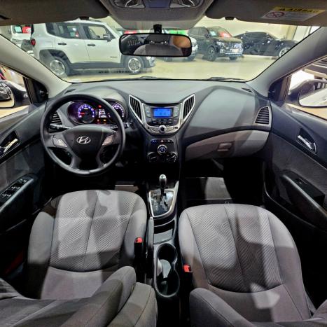 HYUNDAI HB 20 Sedan 1.6 16V 4P FLEX COMFORT PLUS AUTOM�TICO, Foto 6