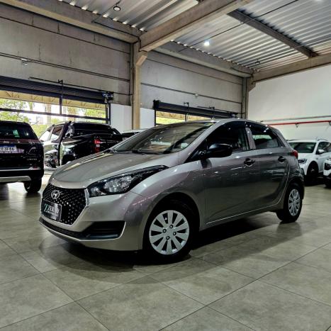 HYUNDAI HB 20 Sedan 1.0 12V 4P FLEX UNIQUE, Foto 3