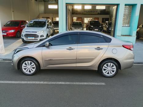 HYUNDAI HB 20 Sedan 1.6 16V 4P FLEX COMFORT PLUS, Foto 4