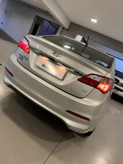 HYUNDAI HB 20 Sedan 1.6 16V 4P FLEX COMFORT PLUS, Foto 8