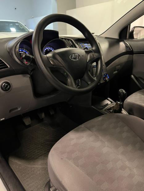 HYUNDAI HB 20 Sedan 1.6 16V 4P FLEX COMFORT PLUS, Foto 13
