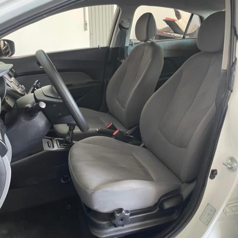HYUNDAI HB 20 Sedan 1.6 16V 4P FLEX COMFORT PLUS, Foto 4