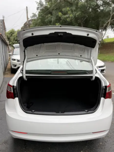 HYUNDAI HB 20 Sedan 1.6 16V 4P FLEX COMFORT STYLE, Foto 4