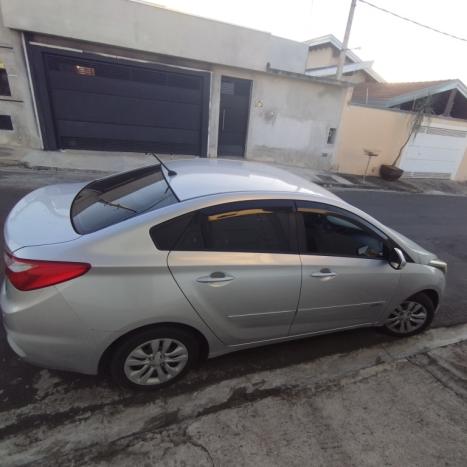 HYUNDAI HB 20 Sedan 1.0 12V 4P FLEX COMFORT PLUS, Foto 3