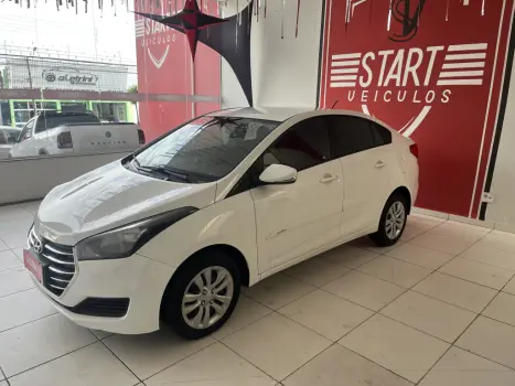 HYUNDAI HB 20 Sedan 1.6 16V 4P FLEX COMFORT PLUS AUTOM�TICO, Foto 4