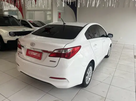 HYUNDAI HB 20 Sedan 1.6 16V 4P FLEX COMFORT PLUS AUTOM�TICO, Foto 7