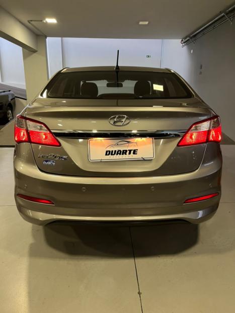 HYUNDAI HB 20 Sedan 1.0 12V 4P FLEX UNIQUE, Foto 5