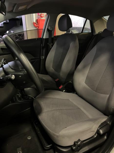 HYUNDAI HB 20 Sedan 1.0 12V 4P FLEX UNIQUE, Foto 16