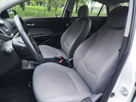 HYUNDAI HB 20 Sedan 1.6 16V 4P FLEX COMFORT PLUS, Foto 7