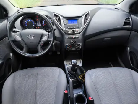 HYUNDAI HB 20 Sedan 1.6 16V 4P FLEX COMFORT PLUS, Foto 10