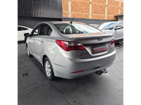 HYUNDAI HB 20 Sedan 1.6 16V 4P FLEX COMFORT AUTOM�TICO, Foto 6