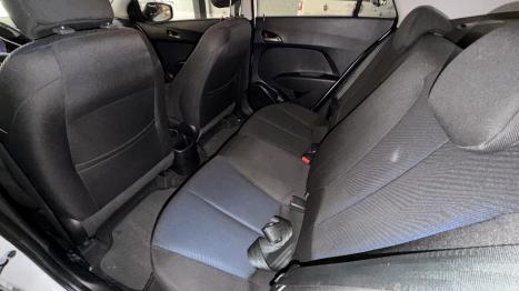 HYUNDAI HB 20 Sedan 1.6 16V 4P FLEX COMFORT COPA DO MUNDO, Foto 14