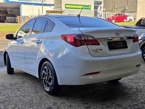 HYUNDAI HB 20 Sedan 1.6 16V 4P FLEX COMFORT PLUS, Foto 4