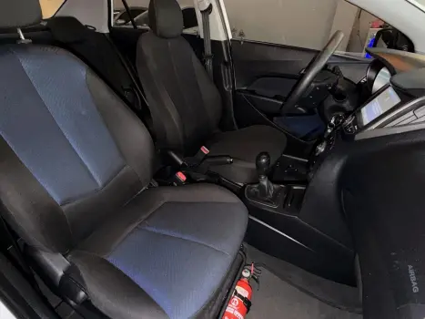 HYUNDAI HB 20 Sedan 1.6 16V 4P FLEX COMFORT COPA DO MUNDO, Foto 11