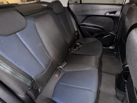HYUNDAI HB 20 Sedan 1.6 16V 4P FLEX COMFORT COPA DO MUNDO, Foto 13