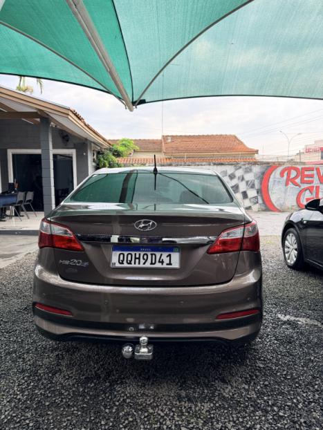 HYUNDAI HB 20 Sedan 1.0 12V 4P FLEX UNIQUE, Foto 2