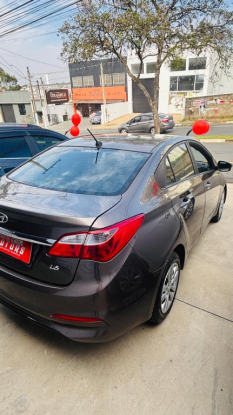 HYUNDAI HB 20 Sedan 1.6 16V 4P FLEX COMFORT PLUS, Foto 5