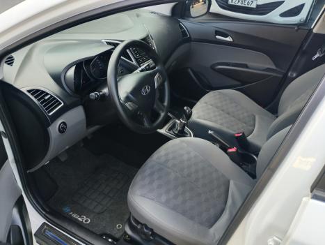 HYUNDAI HB 20 Sedan 1.6 16V 4P FLEX COMFORT PLUS, Foto 9