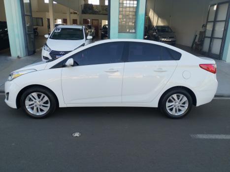 HYUNDAI HB 20 Sedan 1.6 16V 4P FLEX PREMIUM, Foto 4