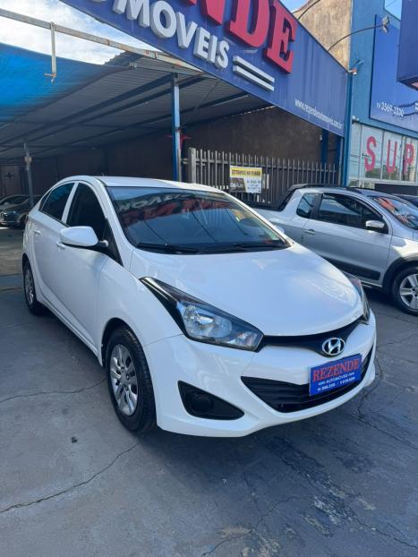 HYUNDAI HB 20 Sedan 1.0 12V 4P FLEX COMFORT PLUS, Foto 4