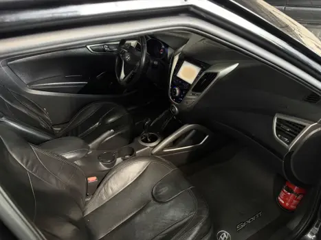 HYUNDAI Veloster 1.6 16V 3P AUTOM�TICO, Foto 12