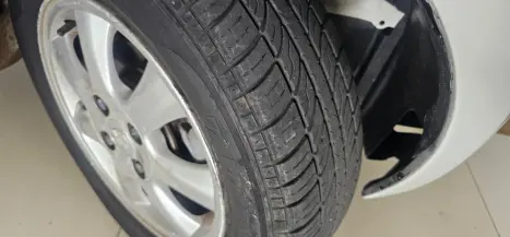 JAC J2 Hatch 1.4 16V 4P, Foto 9