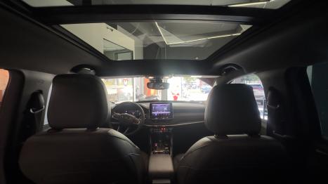 JEEP Commander 2.0 16V 4P TD380 OVERLAND TURBO DIESEL AUTOM�TICO, Foto 14