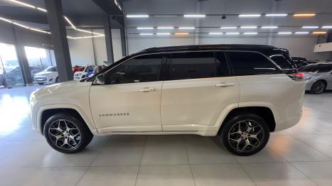 JEEP Commander 2.0 16V 4P TD380 OVERLAND 4X4 TURBO DIESEL AUTOM�TICO AT9, Foto 5